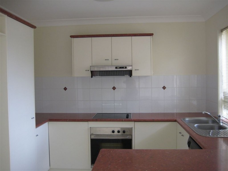 9 Homebush Crescent, Sinnamon Park QLD 4073