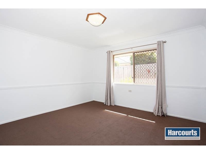 105 Riverhills Road, Middle Park QLD 4074