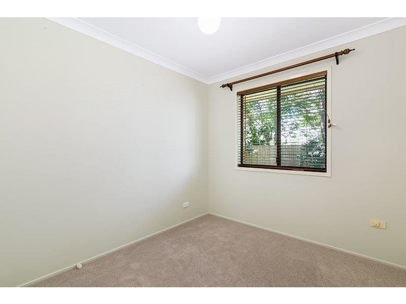 25 Hazelton Street, Riverhills QLD 4074