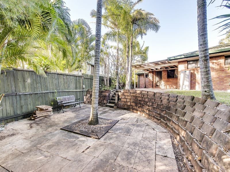 25 Hazelton Street, Riverhills QLD 4074