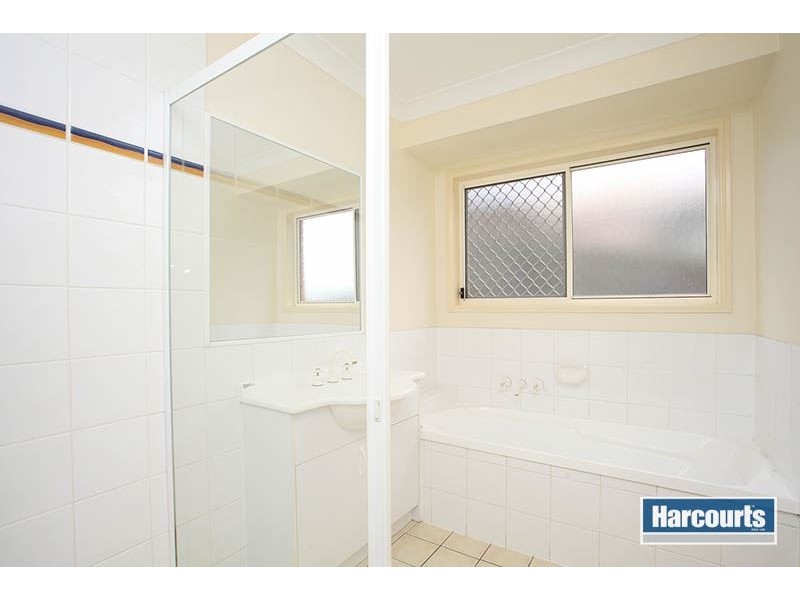 26 Ellerby Road, Moggill QLD 4070