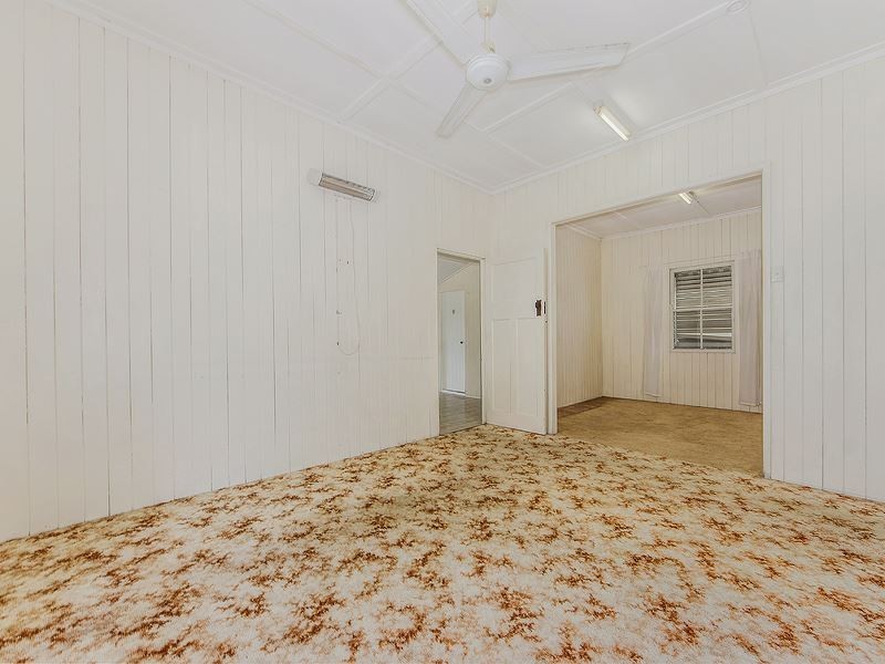 77 Heussler Terrace, Milton QLD 4064