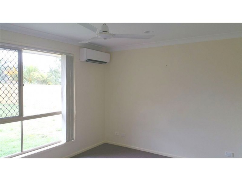 19 Christopher Place, Sinnamon Park QLD 4073