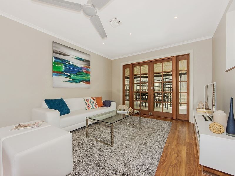 28 Kalbarri Street, Riverhills QLD 4074