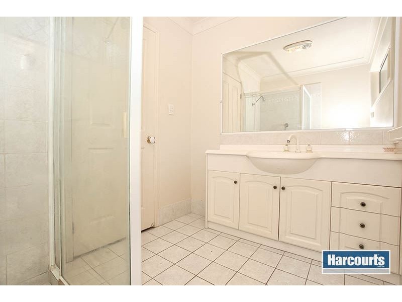 20 Derwent Place, Riverhills QLD 4074