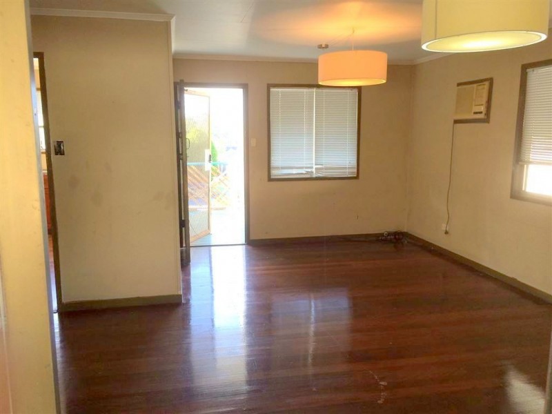 87 Frangipani Street, Inala QLD 4077