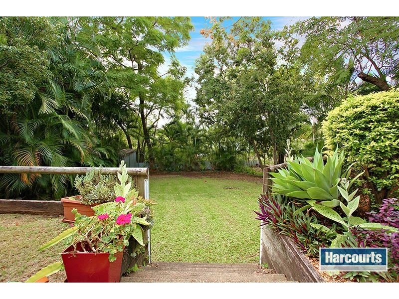 45 Brownie Street, Jamboree Heights QLD 4074