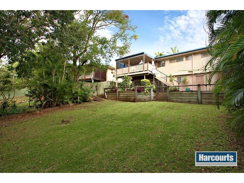 45 Brownie Street, Jamboree Heights QLD 4074