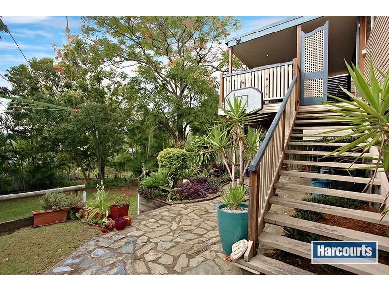 45 Brownie Street, Jamboree Heights QLD 4074