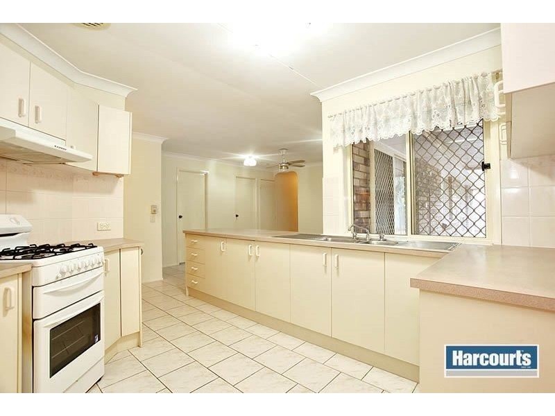 19 Beltana Place, Forest Lake QLD 4078