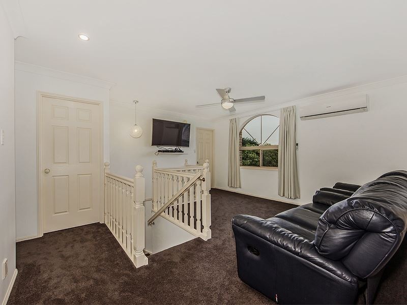 5 Kaboora Crescent, Westlake QLD 4074