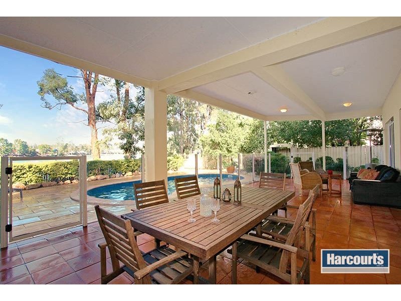 70 Wivenhoe Circuit, Forest Lake QLD 4078