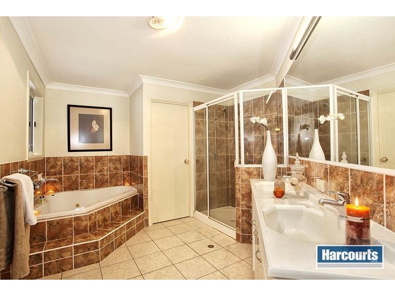 70 Wivenhoe Circuit, Forest Lake QLD 4078