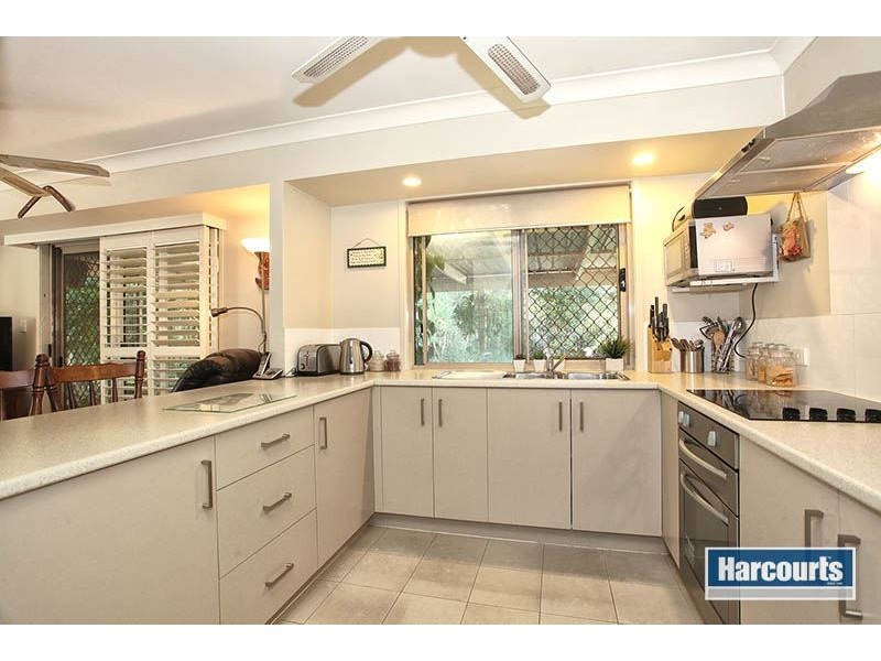 14 Epworth Street, Oxley QLD 4075