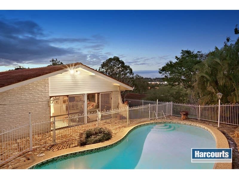 3 Cunningham Court, Mount Ommaney QLD 4074