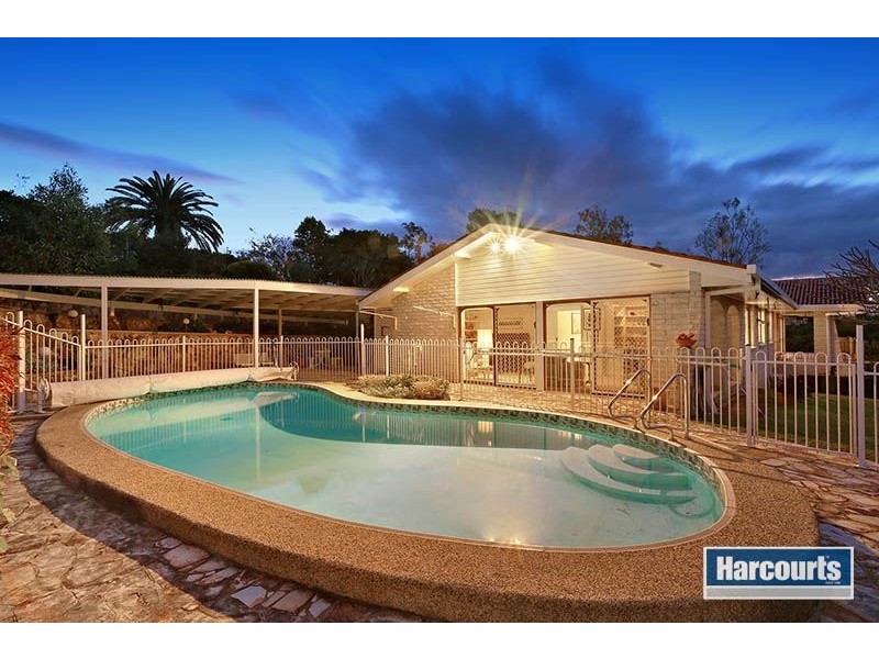 3 Cunningham Court, Mount Ommaney QLD 4074