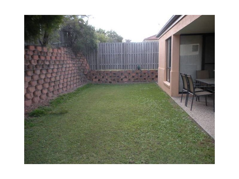 15 Olympic Place, Sinnamon Park QLD 4073