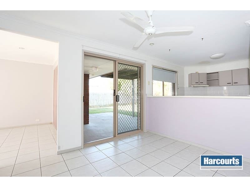60 McPherson Road, Sinnamon Park QLD 4073