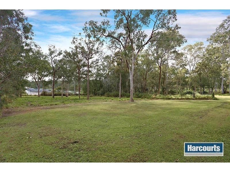 204 Wadeville Street, Pallara QLD 4110