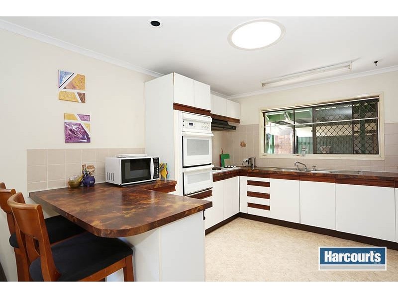 18 Maribor Street, Westlake QLD 4074