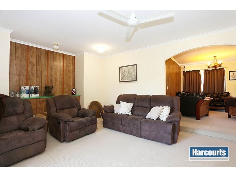 18 Maribor Street, Westlake QLD 4074