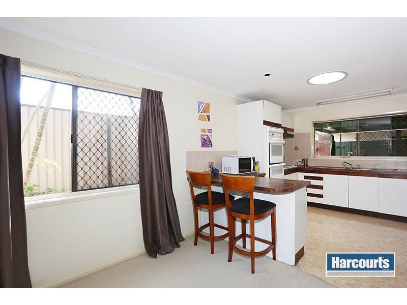 18 Maribor Street, Westlake QLD 4074