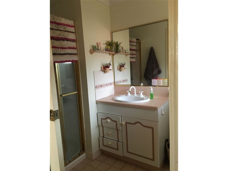 12 Baikal Place, Westlake QLD 4074