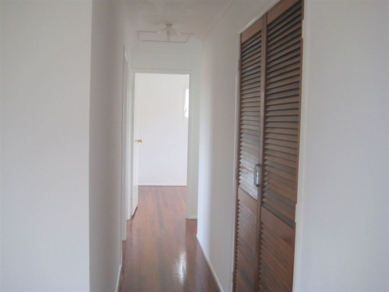 9 Sirocco Street, Jamboree Heights QLD 4074