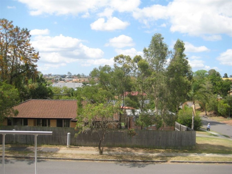 9 Sirocco Street, Jamboree Heights QLD 4074