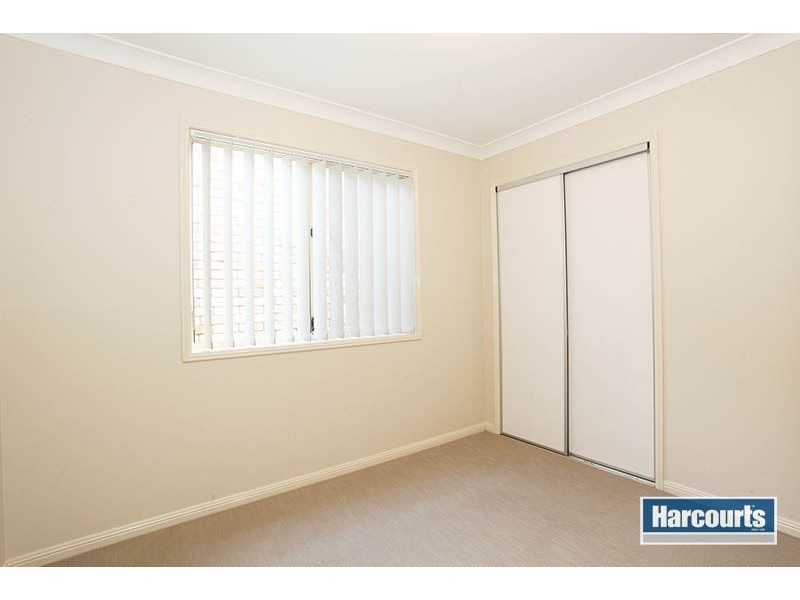 22 Columbus Place, Forest Lake QLD 4078