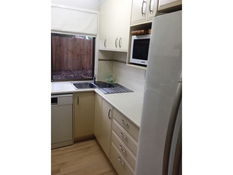 5 Nambung Close, Riverhills QLD 4074