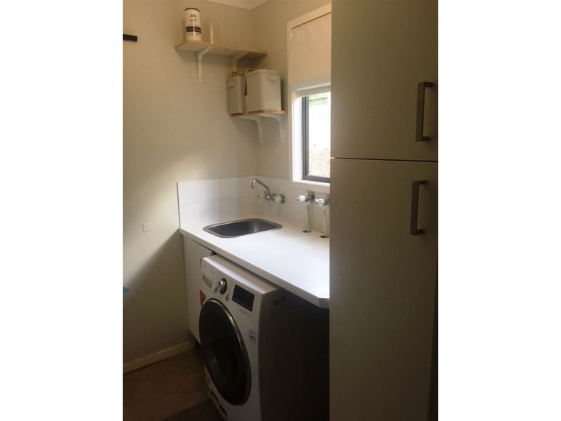 5 Nambung Close, Riverhills QLD 4074