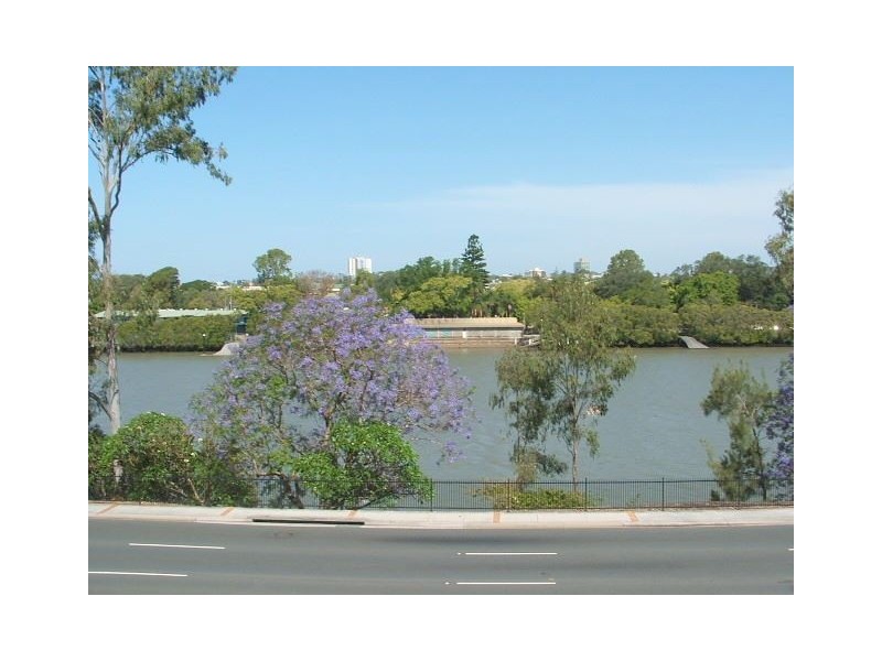 385B Coronation Drive, Auchenflower QLD 4066