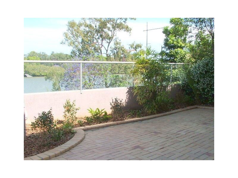 385B Coronation Drive, Auchenflower QLD 4066