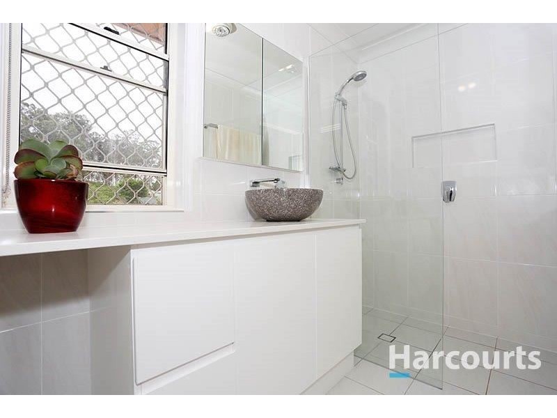6A Stockwhip Place, Sumner QLD 4074