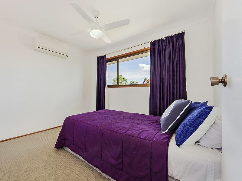 1 Croton Close, Middle Park QLD 4074