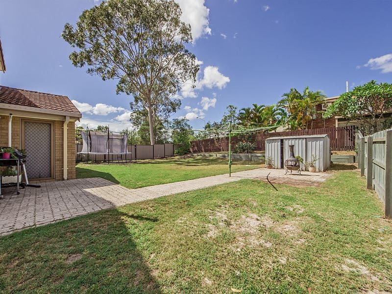 1 Croton Close, Middle Park QLD 4074