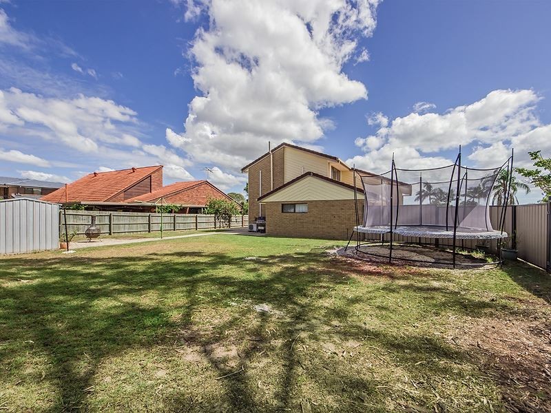 1 Croton Close, Middle Park QLD 4074