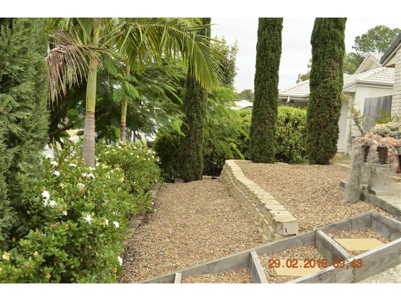 18 Brushwood Circuit, Forest Lake QLD 4078