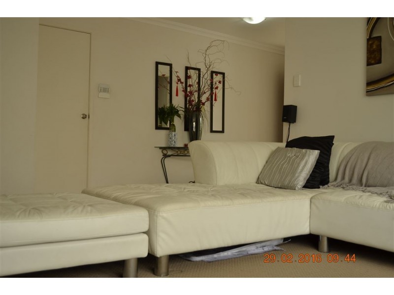 18 Brushwood Circuit, Forest Lake QLD 4078