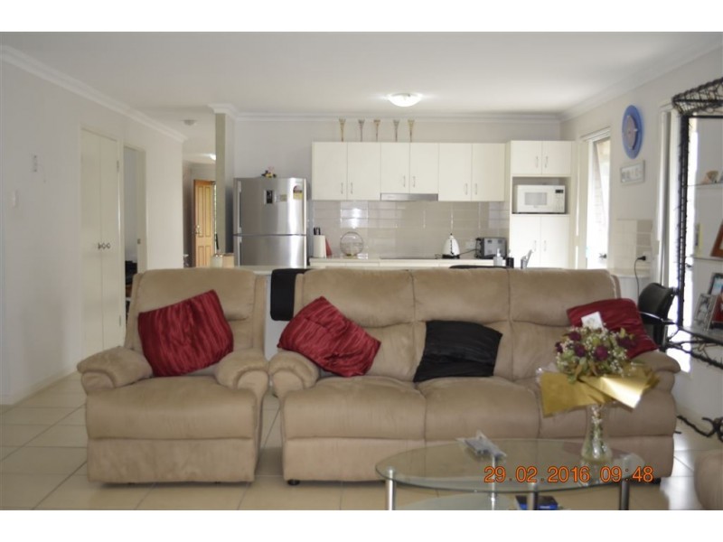 18 Brushwood Circuit, Forest Lake QLD 4078