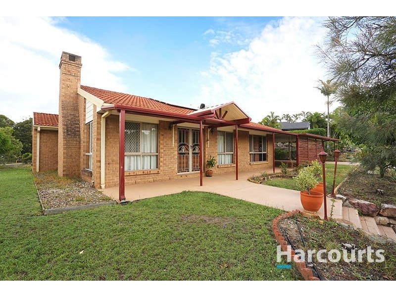 2 Cheviot Place, Sinnamon Park QLD 4073