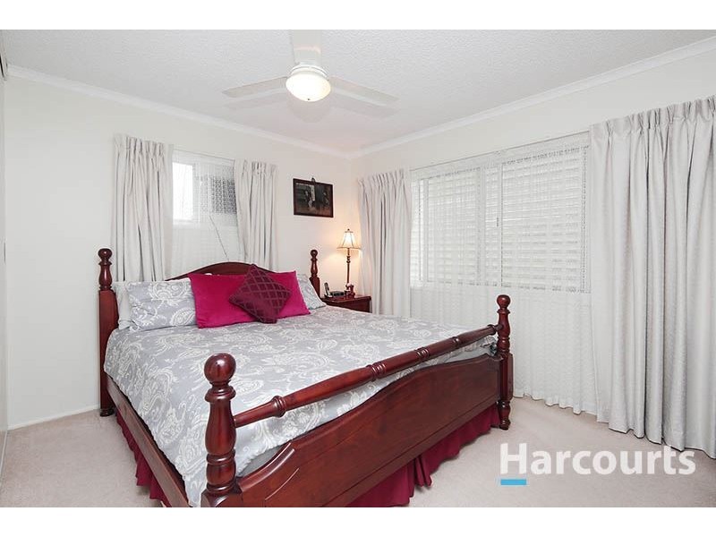 24 Patrol Street, Jamboree Heights QLD 4074