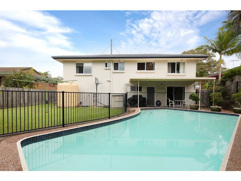 24 Patrol Street, Jamboree Heights QLD 4074