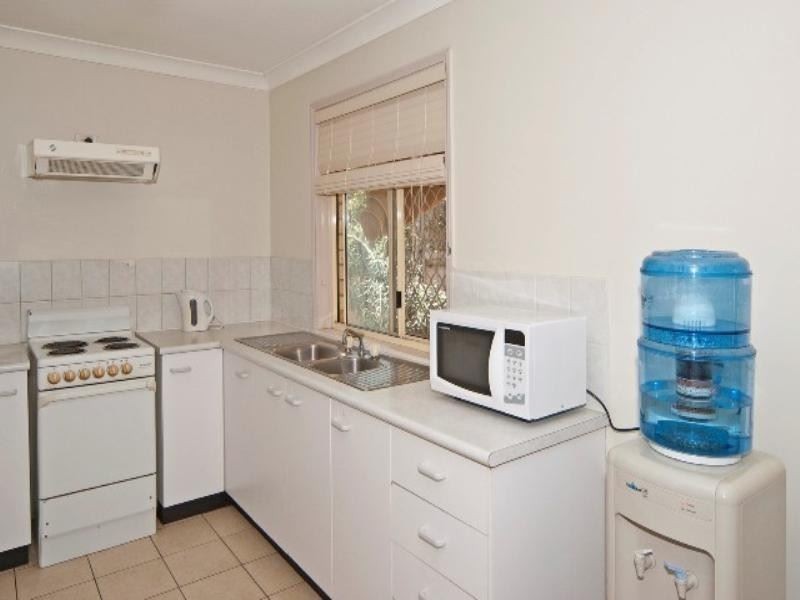 10 Jenkins Court, Goodna QLD 4300