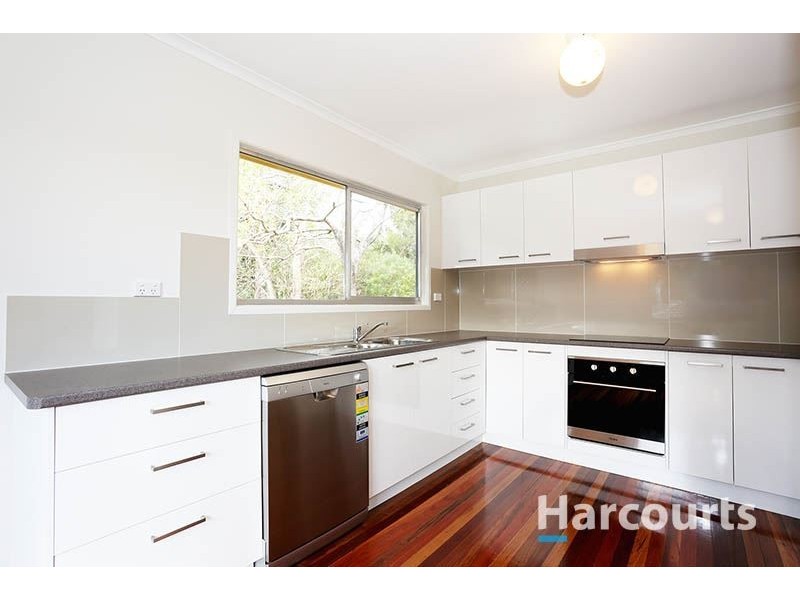 33 Sabot Street, Jamboree Heights QLD 4074