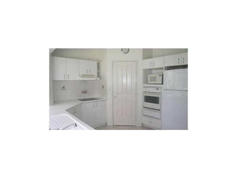 20 Woodvale Crescent, Forest Lake QLD 4078
