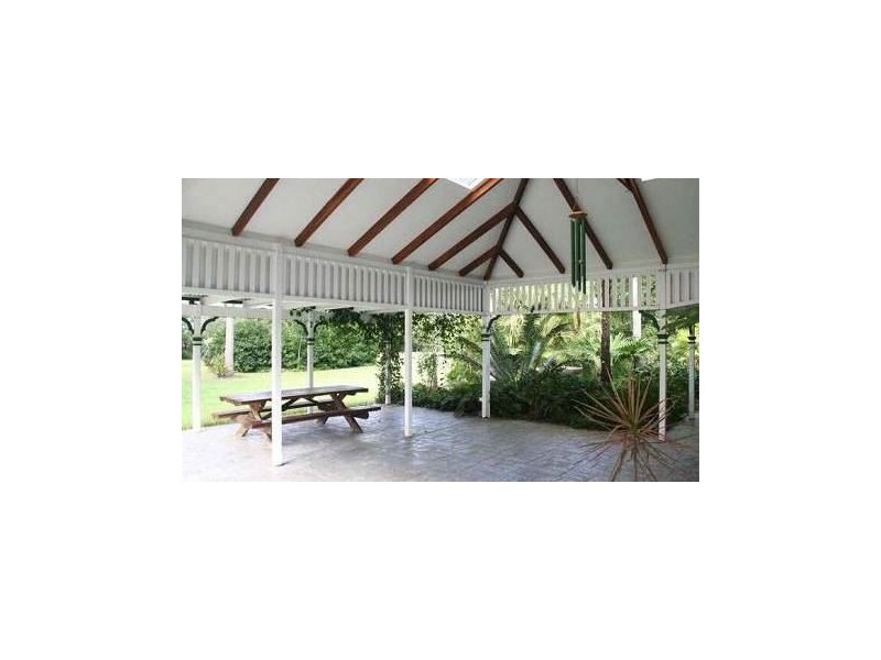 20 Woodvale Crescent, Forest Lake QLD 4078
