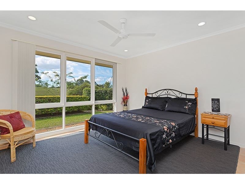 6 Moolanda Street, Jindalee QLD 4074