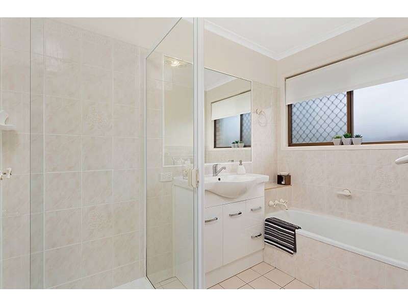 6 Moolanda Street, Jindalee QLD 4074